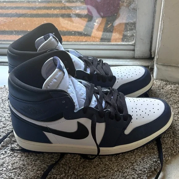 Nike Air Men's Black and White High-Top Sneakers - Picture 3 of 5